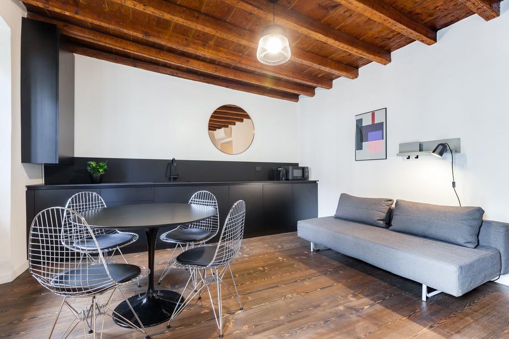 Milano Suite - Downtown Екстериор снимка